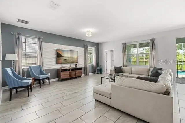 8909 Stinger Drive, Davenport FL 33896