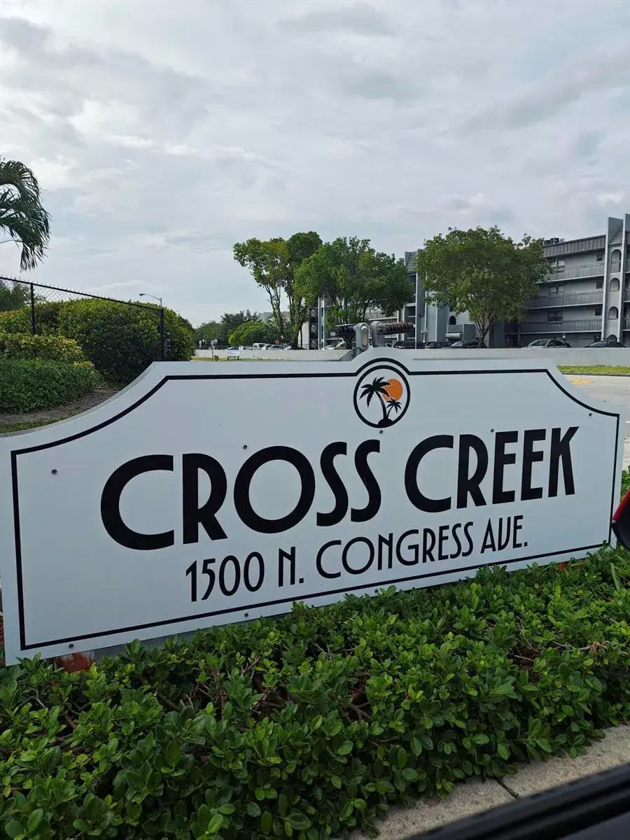 1500 N Congress Avenue Apt A44, West Palm Beach FL 33401