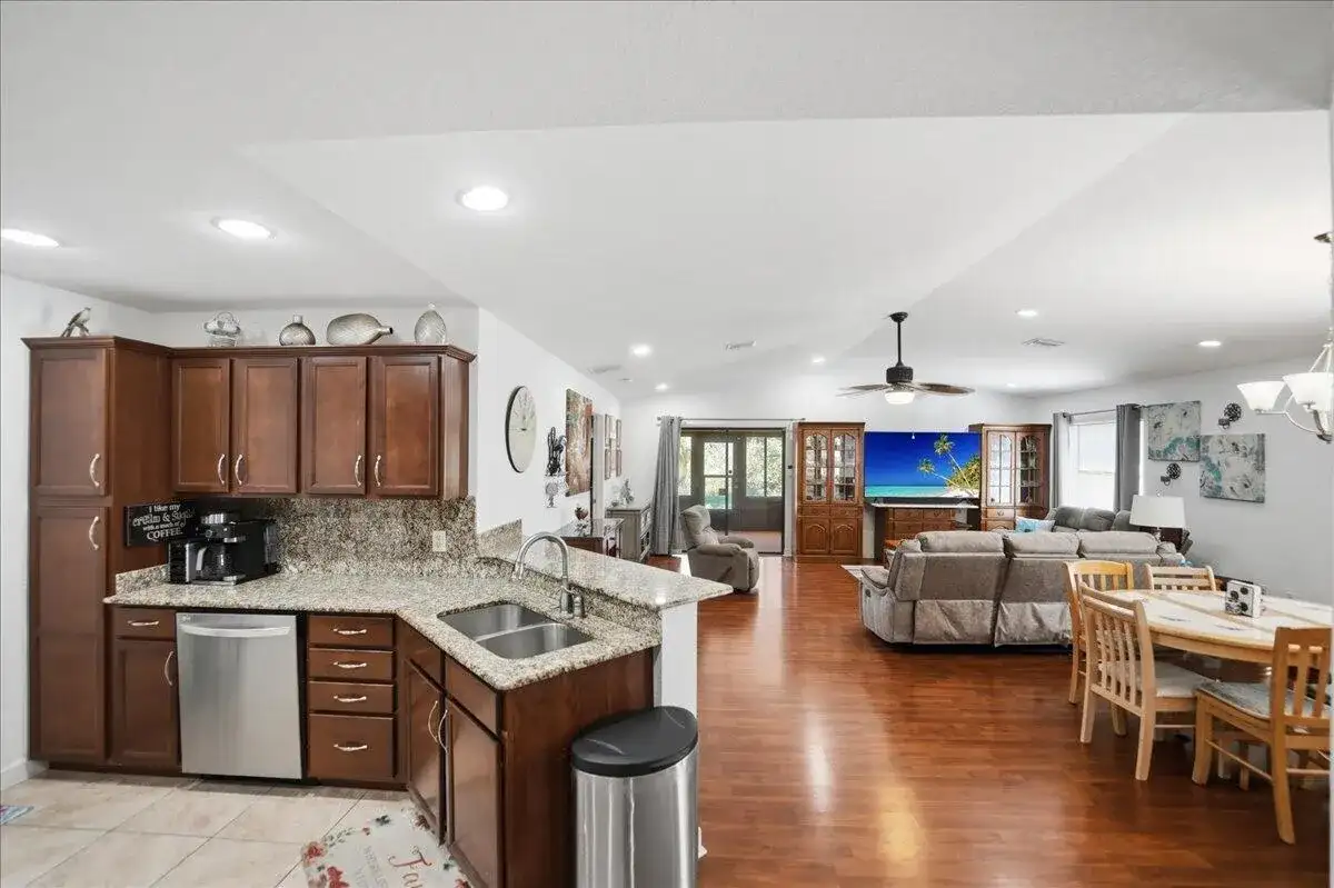 130 Mediterranean Boulevard N, Port St. Lucie FL 34952 photo 4