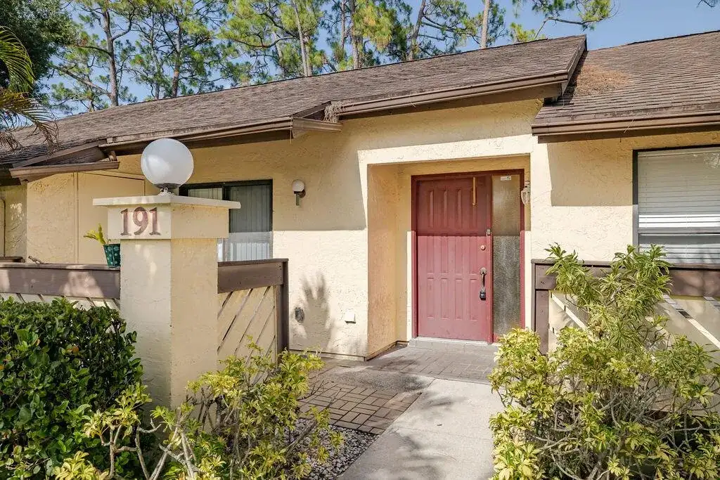 191 Mastic Tree Court, Royal Palm Beach FL 33411 photo 4