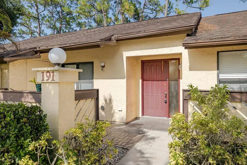 191 Mastic Tree Court, Royal Palm Beach FL 33411