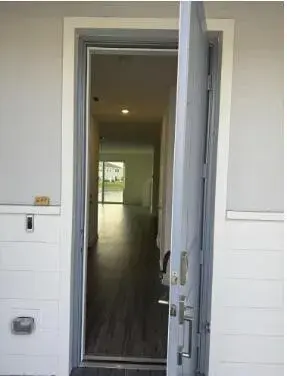 671 SE Lake Falls Street, Port St. Lucie FL 34984