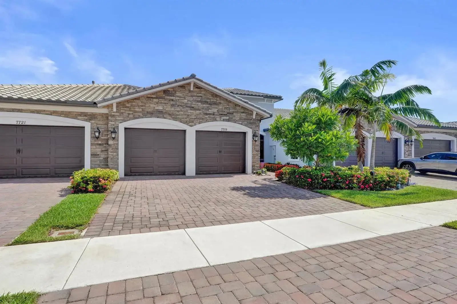 7719 S Blue Spring Drive, Parkland FL 33067 photo 3