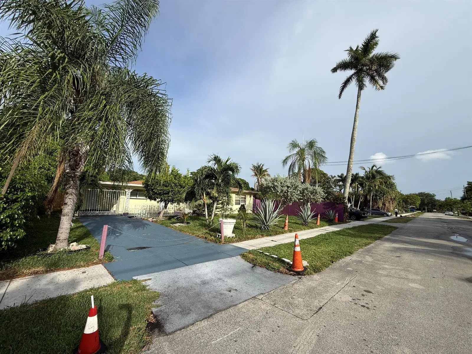 124 NW 45th Avenue, Plantation FL 33317