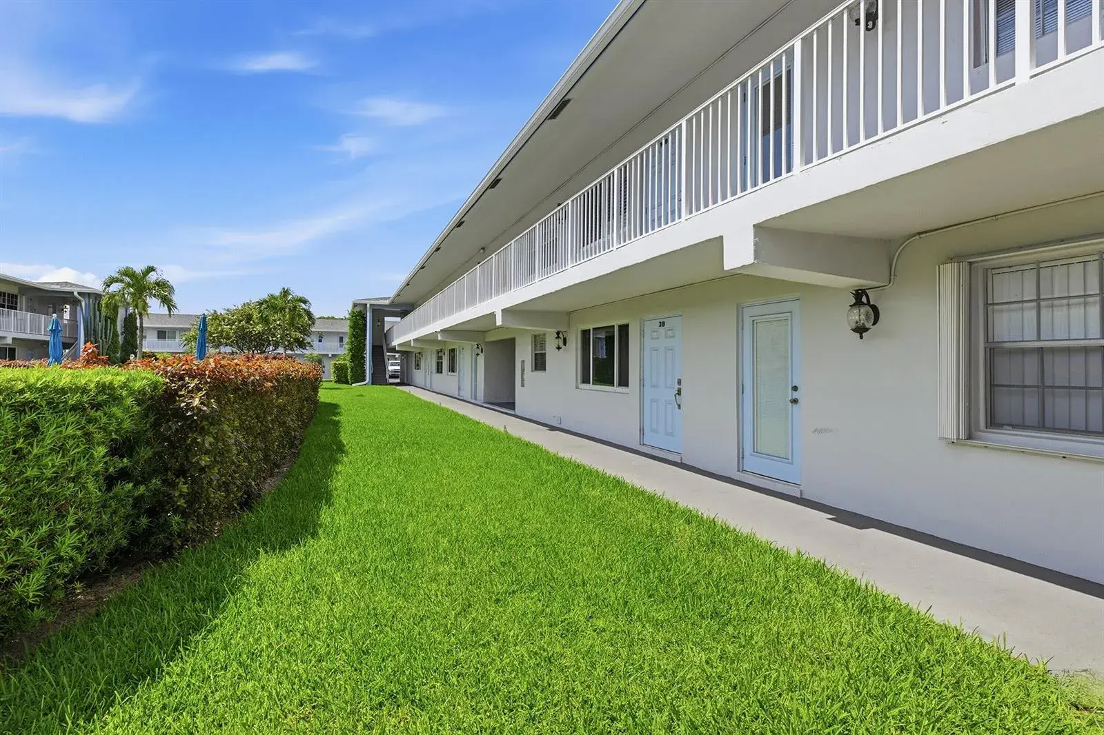 2110 NE 42nd Street # 2b, Lighthouse Point FL 33064