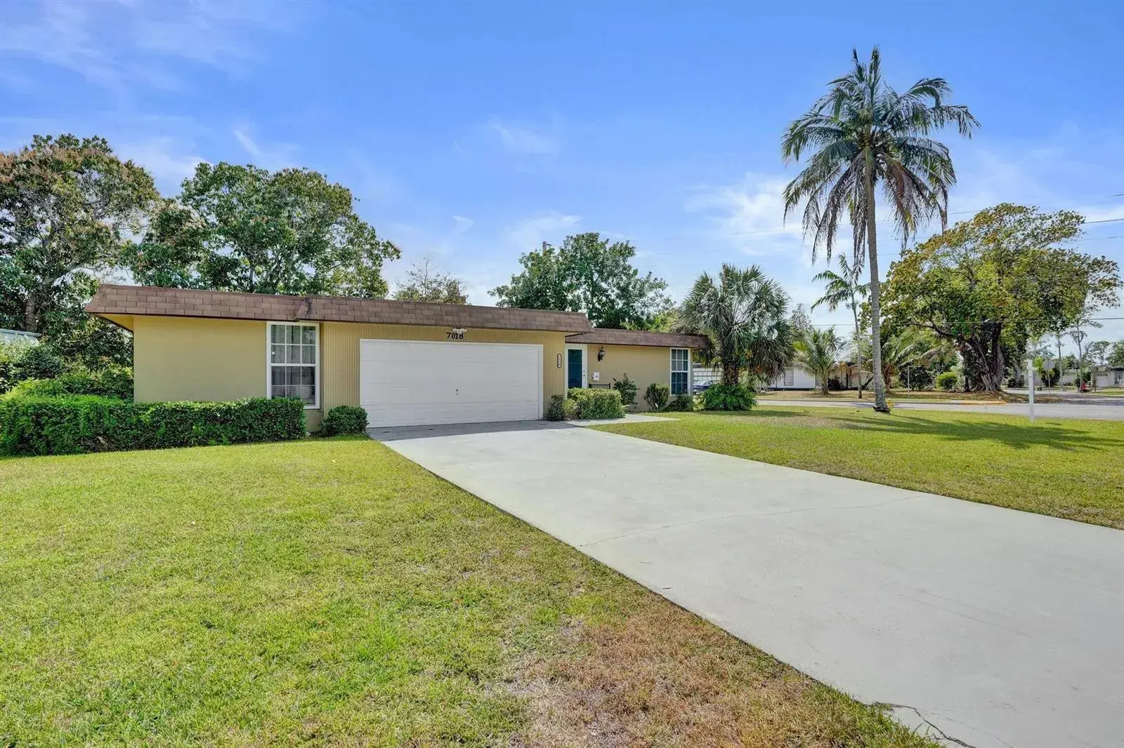 7018 NW 64th Street, Tamarac FL 33321