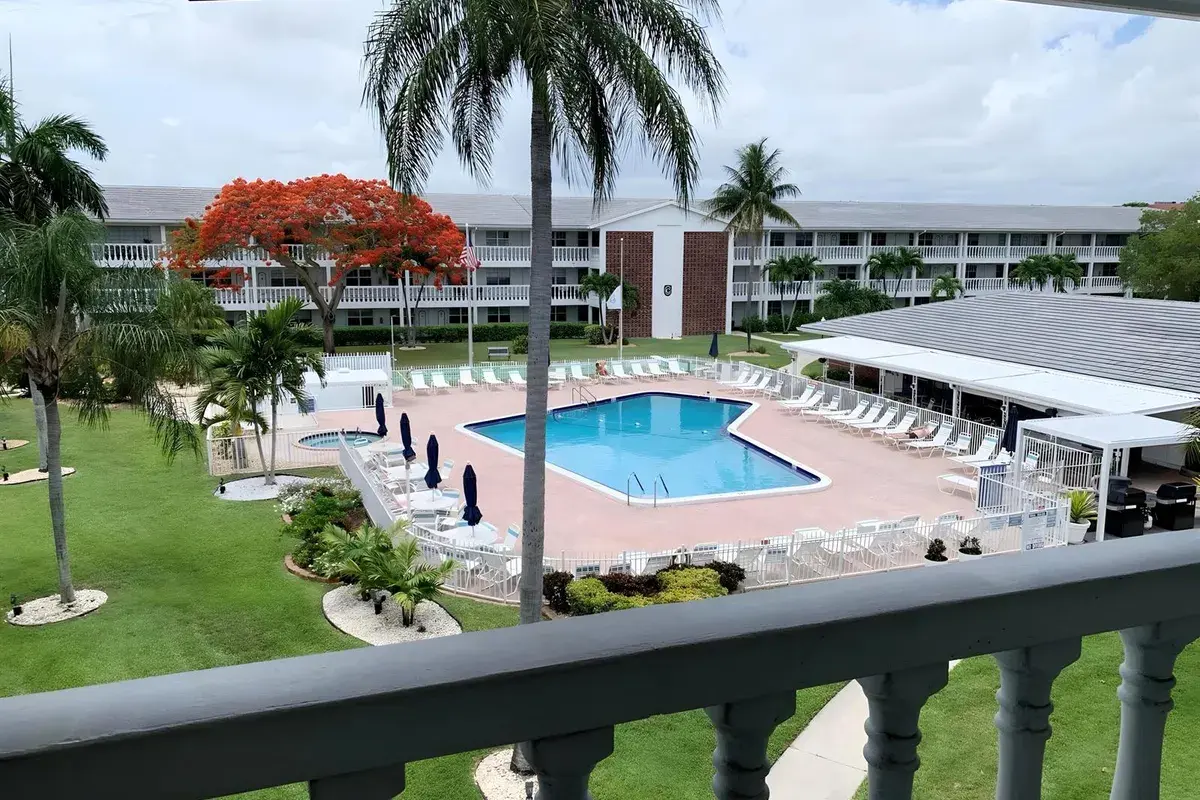 5200 NE 24th Terrace # C303, Fort Lauderdale FL 33308