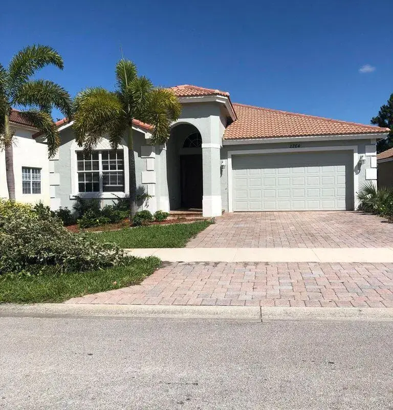 2264 Newport Isles Boulevard, Port St. Lucie FL 34953