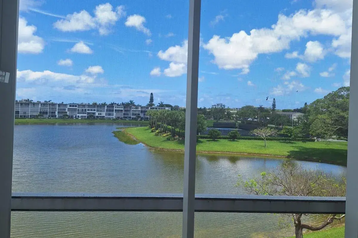 4007 Cornwall A # 4007, Boca Raton FL 33434