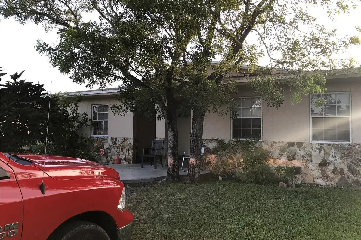 4641 SW 43rd Terrace # 2, Dania Beach FL 33314