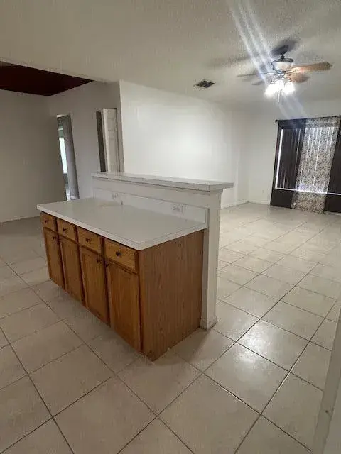 5218 NW West Piper Circle, Port St. Lucie FL 34986