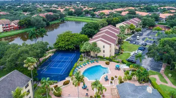 2311 N Congress Avenue # 28, Boynton Beach FL 33426 photo 2