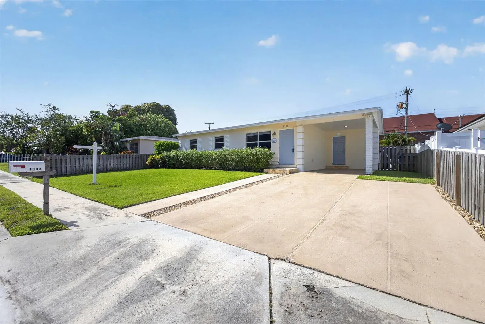 1333 W 31st Street, Riviera Beach FL 33404