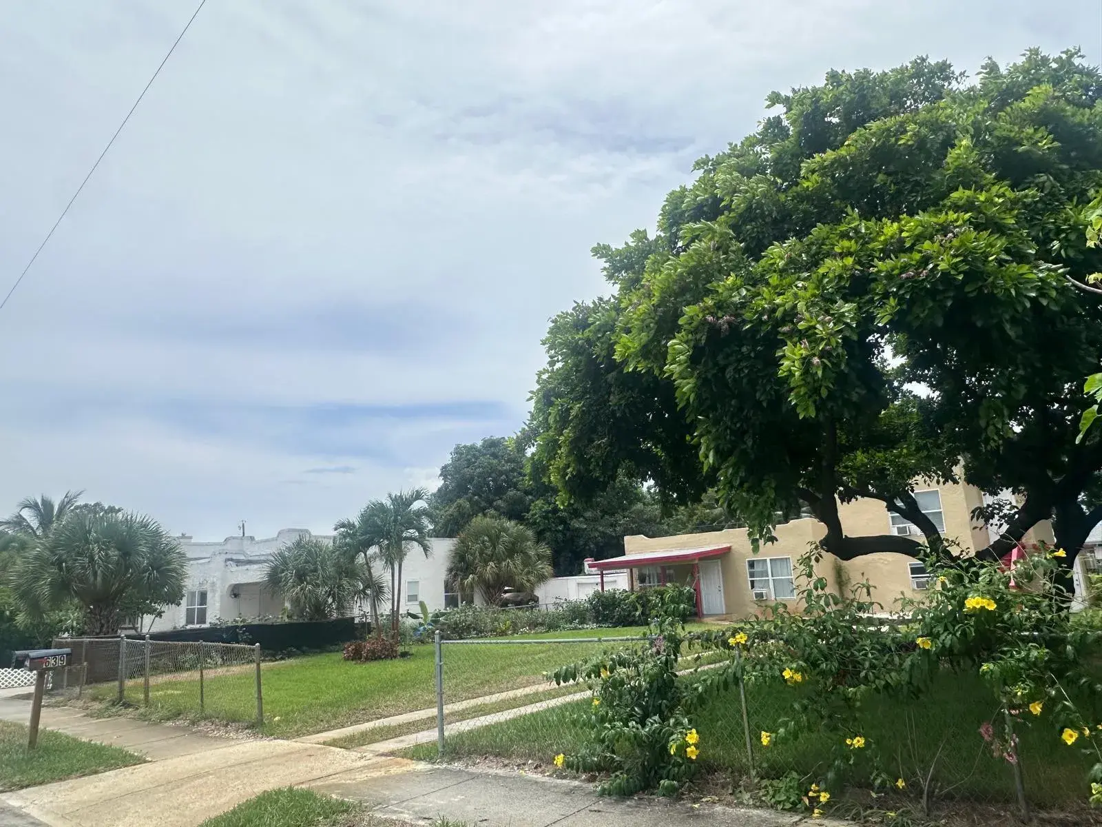637 46th Street, West Palm Beach FL 33407