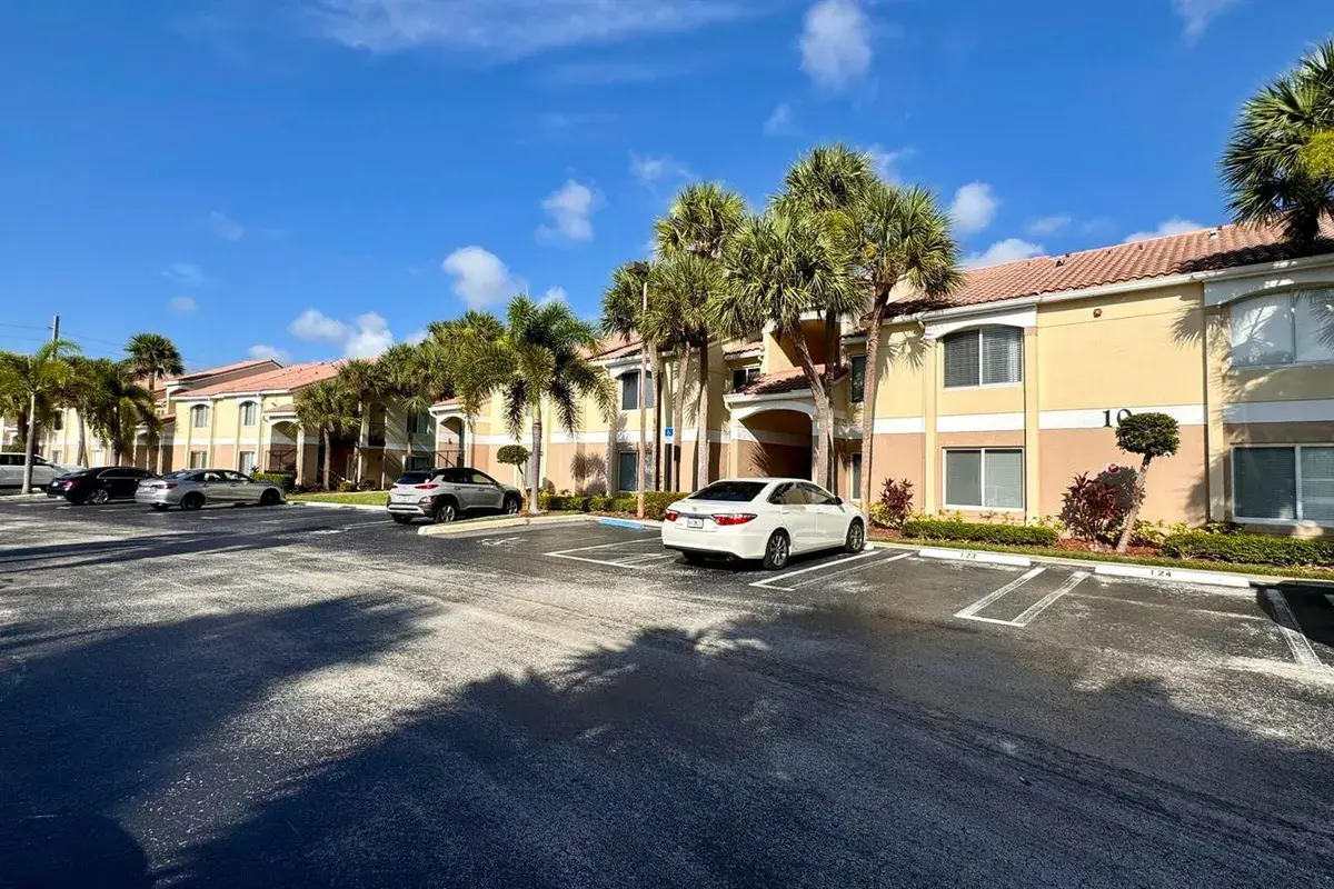 815 W Boynton Beach Boulevard # 106, Boynton Beach FL 33426