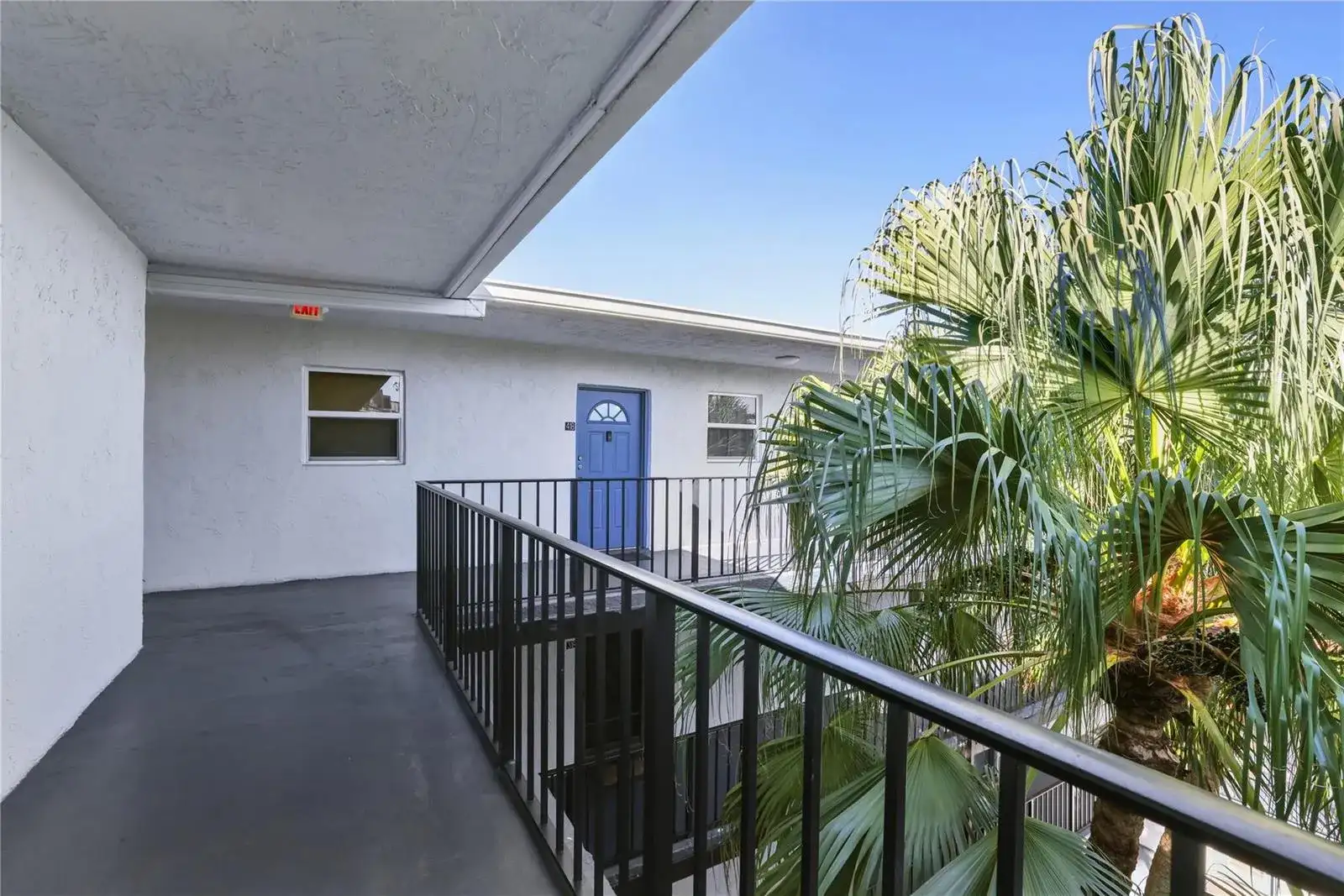 2800 Somerset Drive # 418j, Lauderdale Lakes FL 33311 photo 3