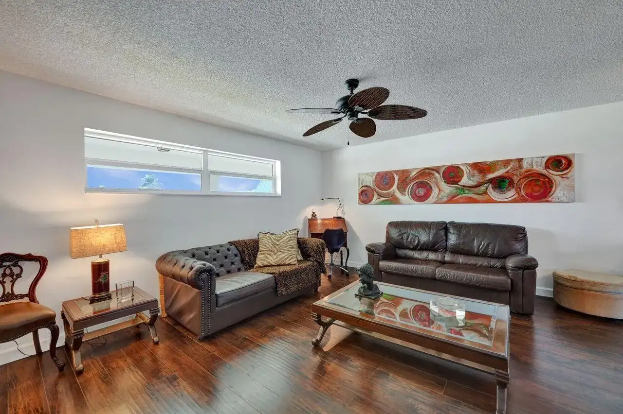 35 Colonial Club Drive # 203, Boynton Beach FL 33435 photo 4