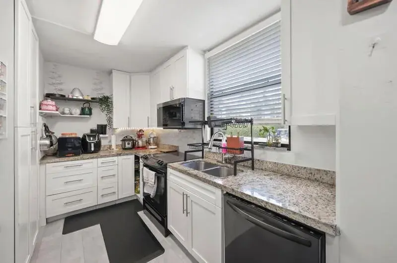 8421 Forest Hills Drive # 104, Coral Springs FL 33065