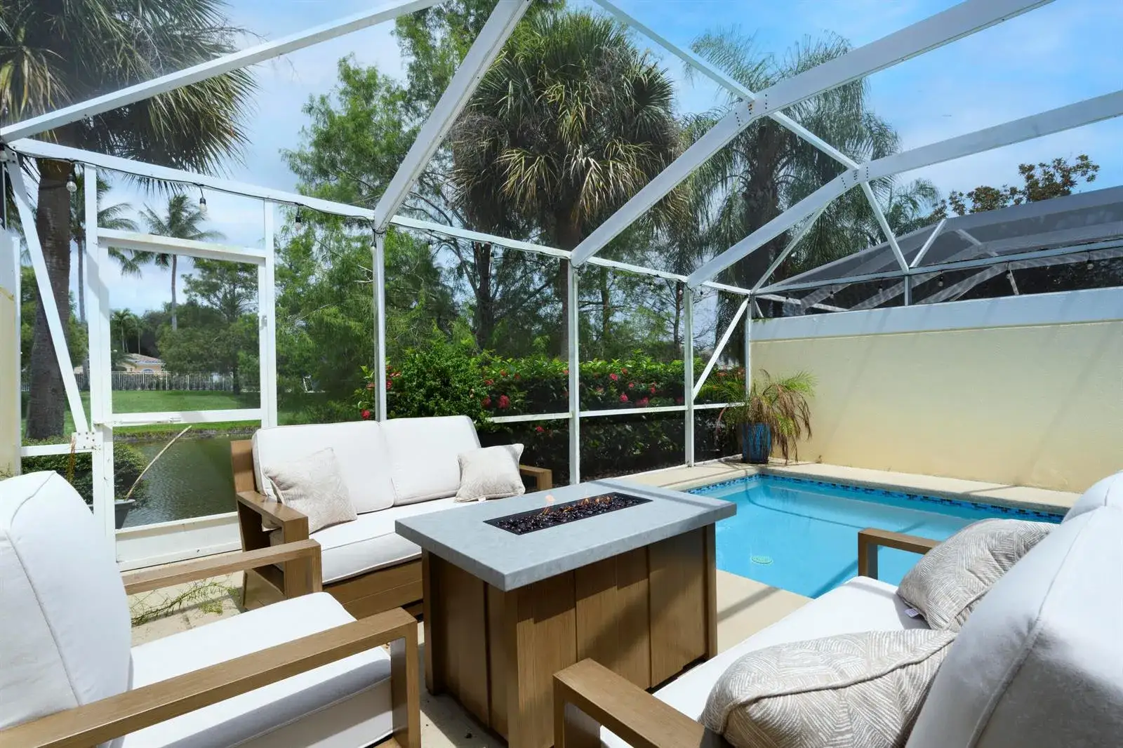 435 Capistrano Drive, Palm Beach Gardens FL 33410