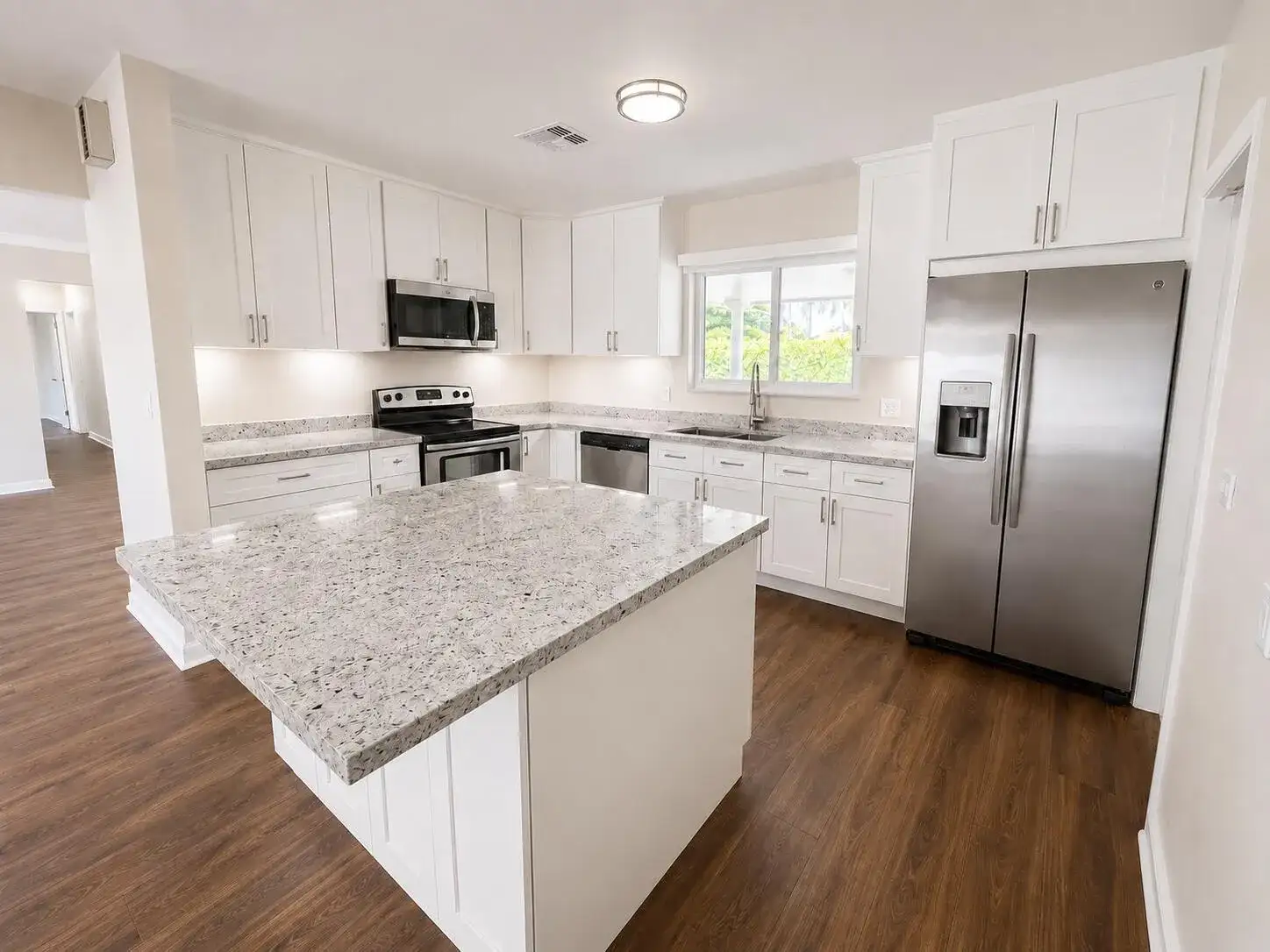 1155 Washington Street, Hollywood FL 33019 photo 3