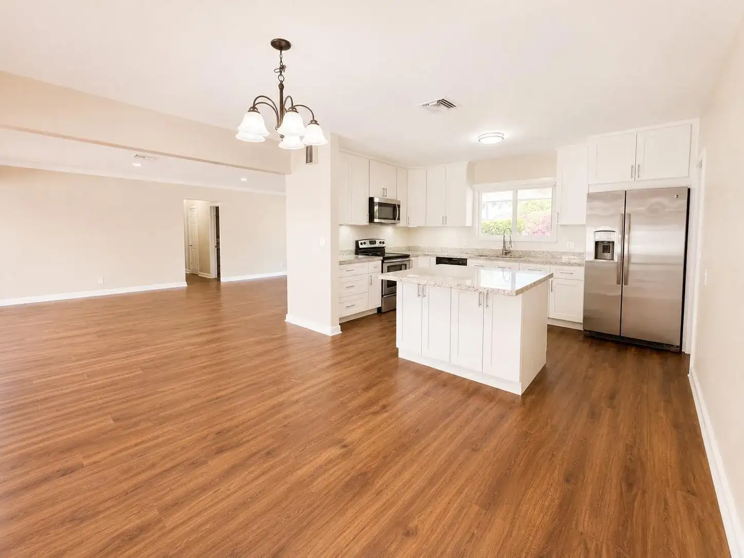 1155 Washington Street, Hollywood FL 33019 photo 4