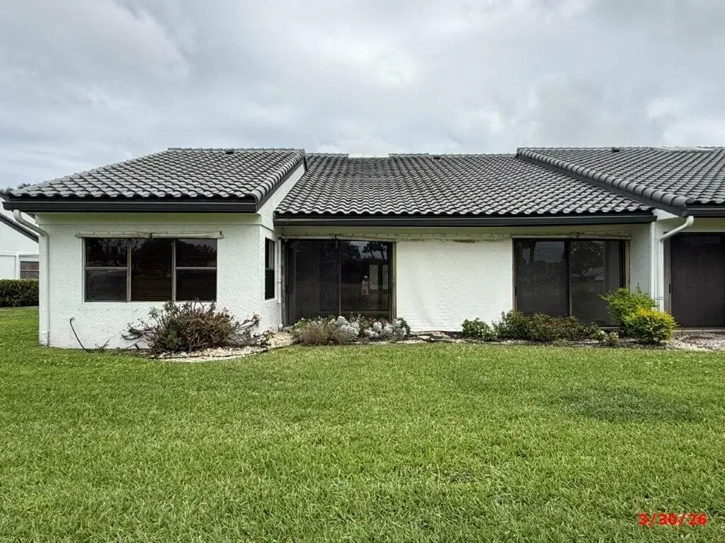 9 Windsor Lane, Boynton Beach FL 33436