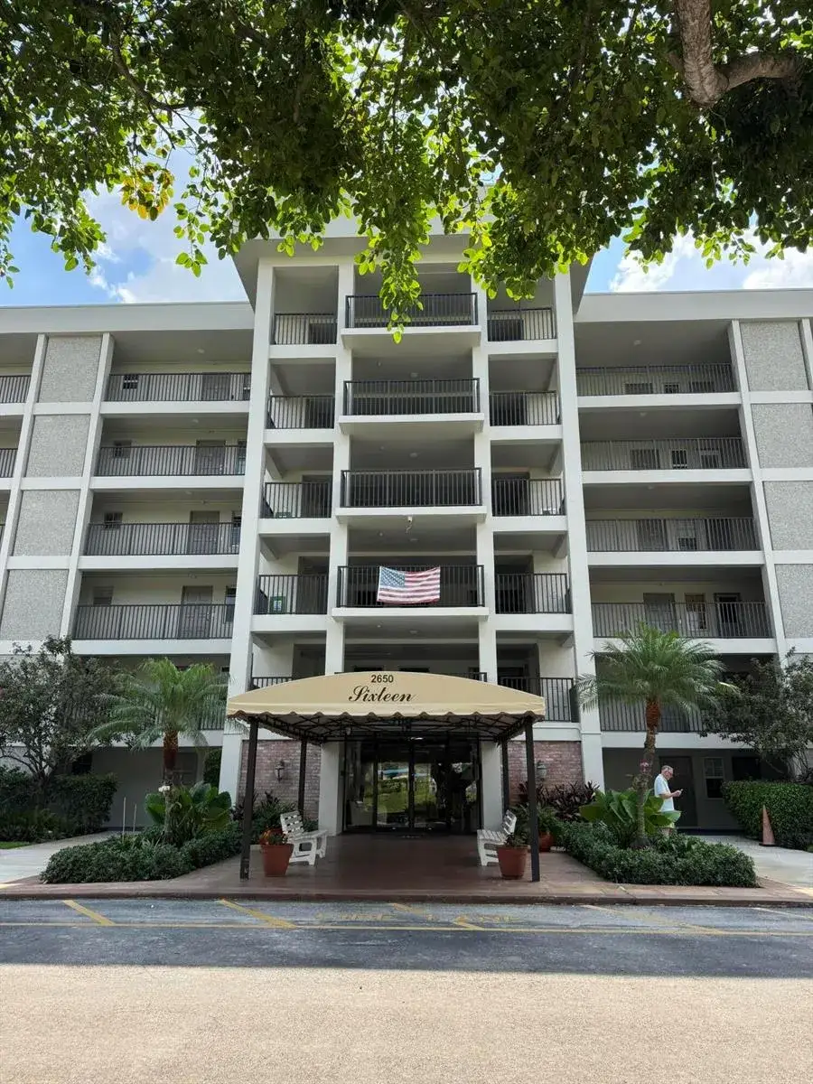 2650 S Course Drive # 407, Pompano Beach FL 33069