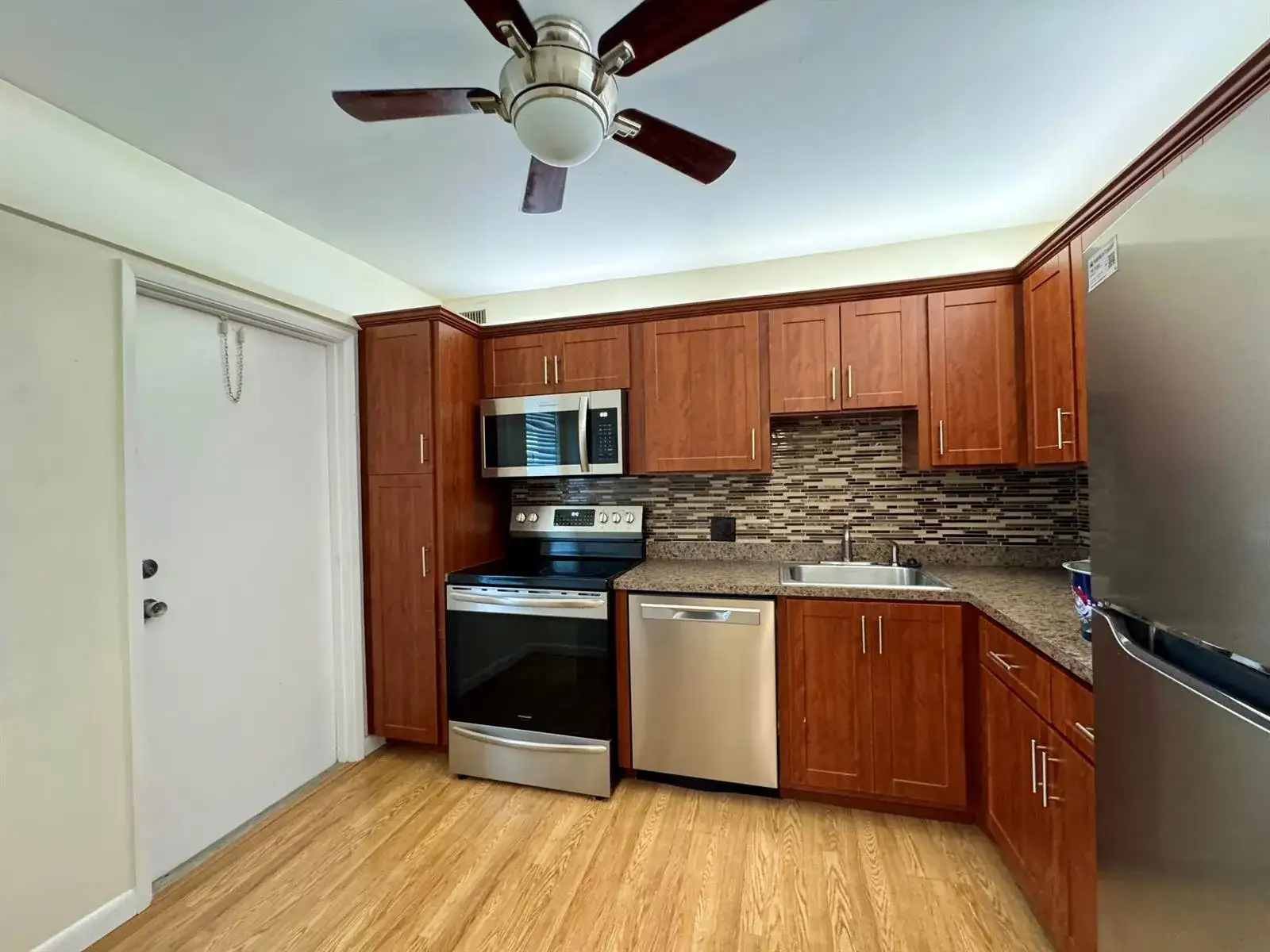2650 S Course Drive # 407, Pompano Beach FL 33069 photo 3