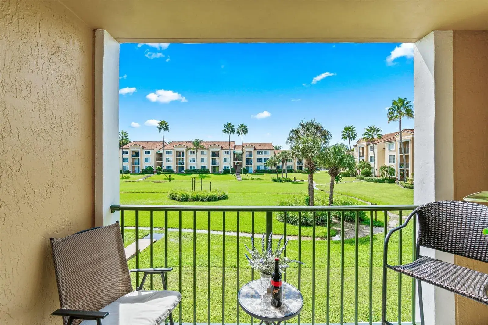 145 Yacht Club Way # 210, Hypoluxo FL 33462