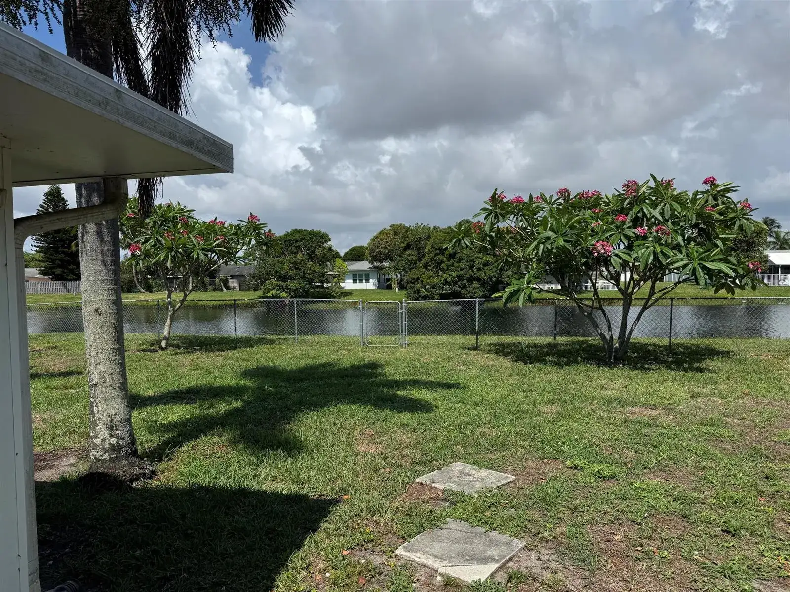 8095 St John Avenue W, Boynton Beach FL 33472 photo 2