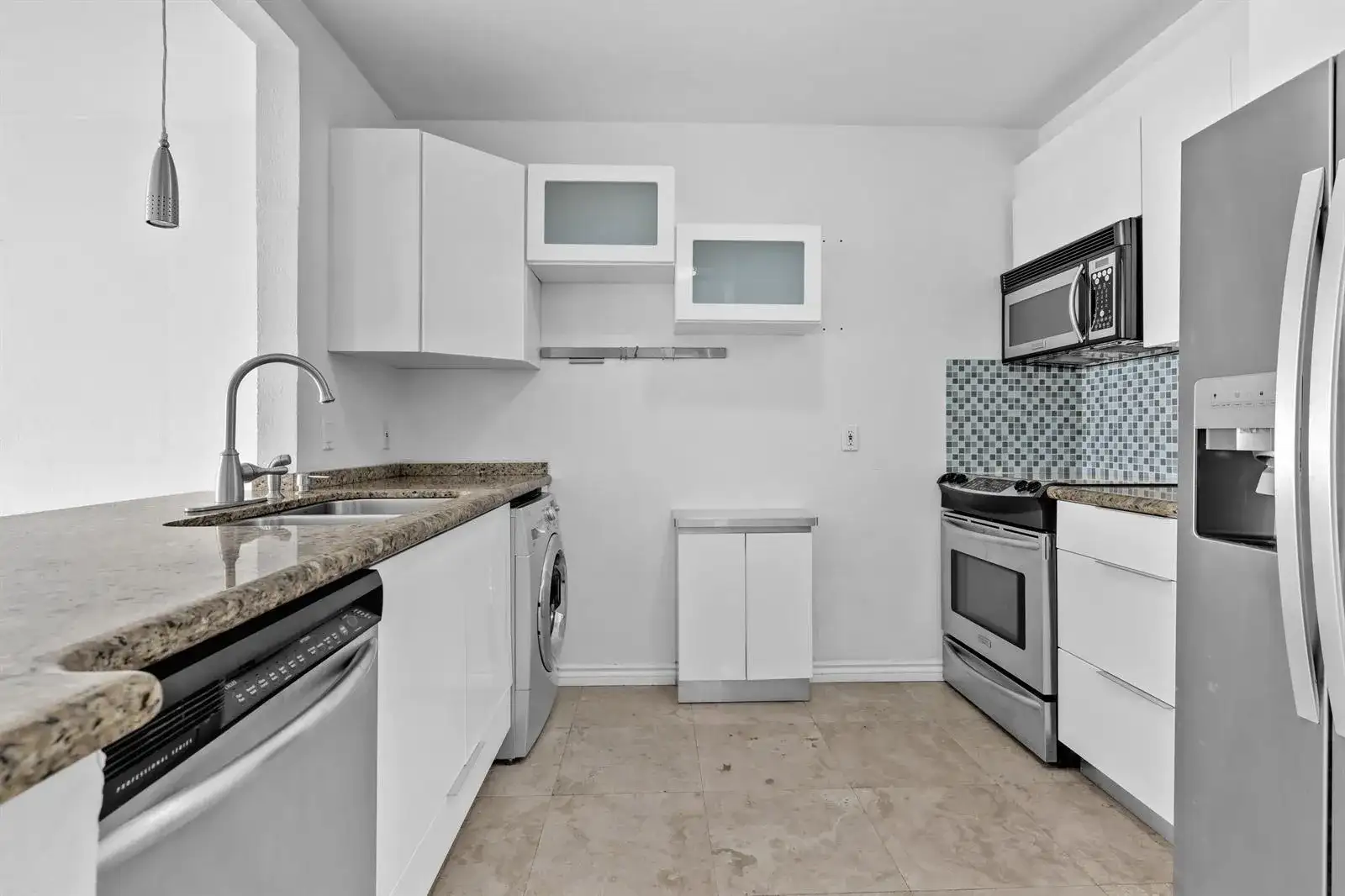 677 NE 24th Street # 504, Miami FL 33137 photo 4
