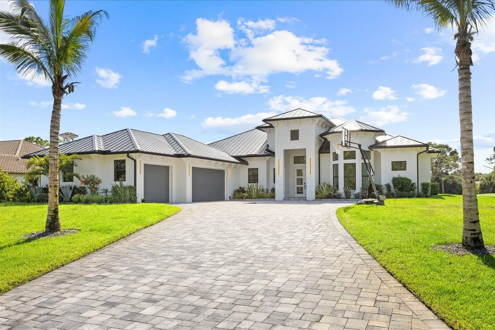 896 SW Squire Johns Lane, Palm City FL 34990 photo 2