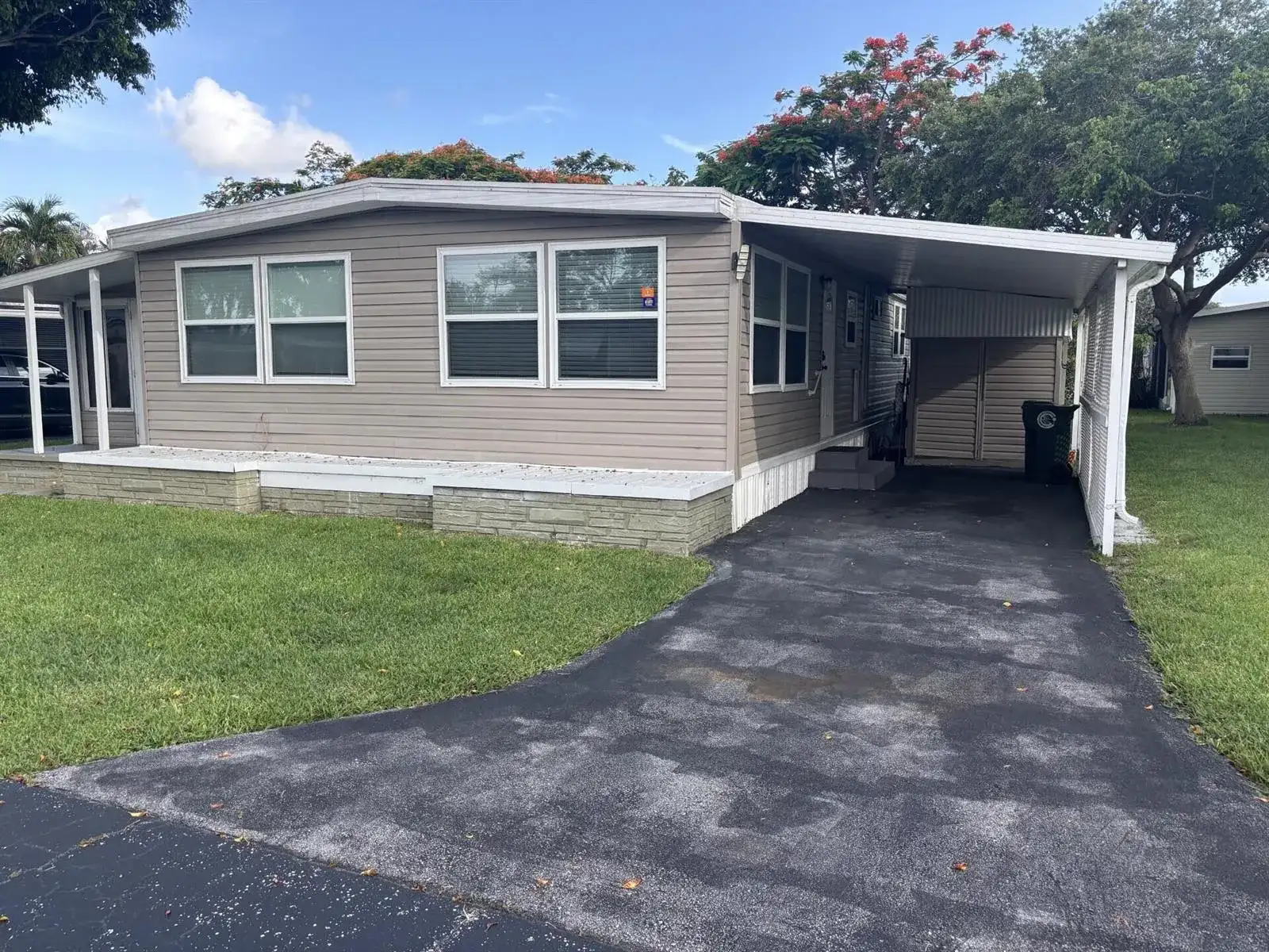 4530 NW 68th Court, Coconut Creek FL 33073 photo 2