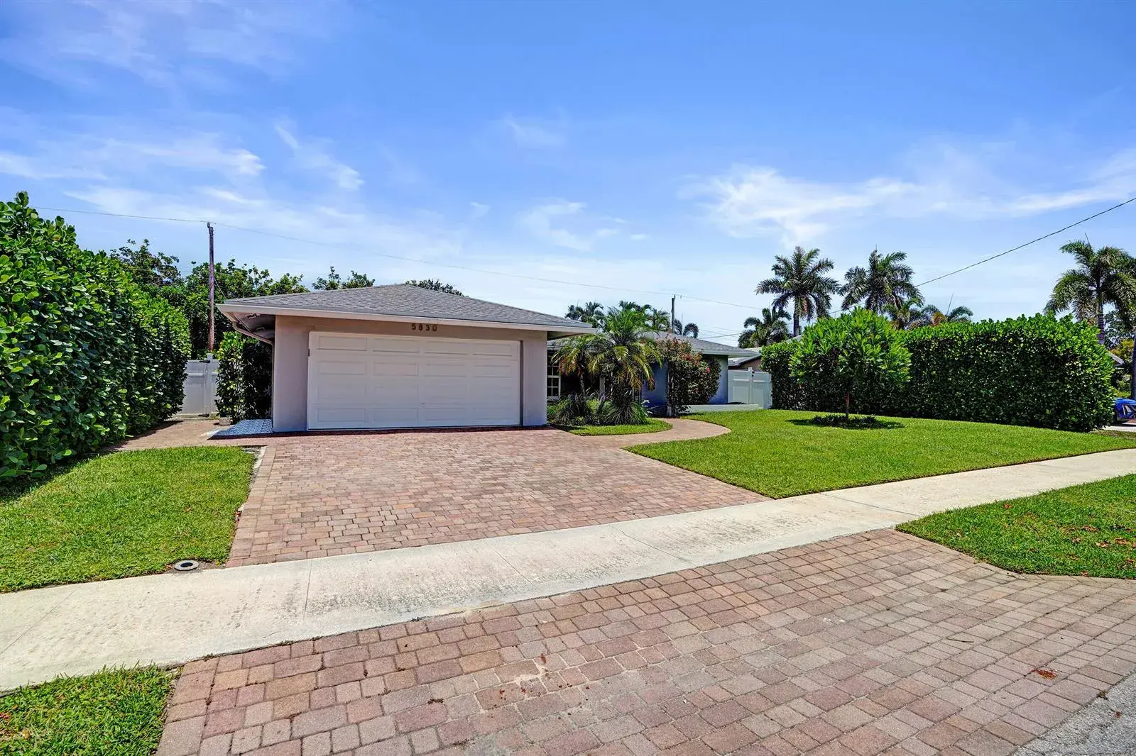 5830 NE 21st Terrace, Fort Lauderdale FL 33308
