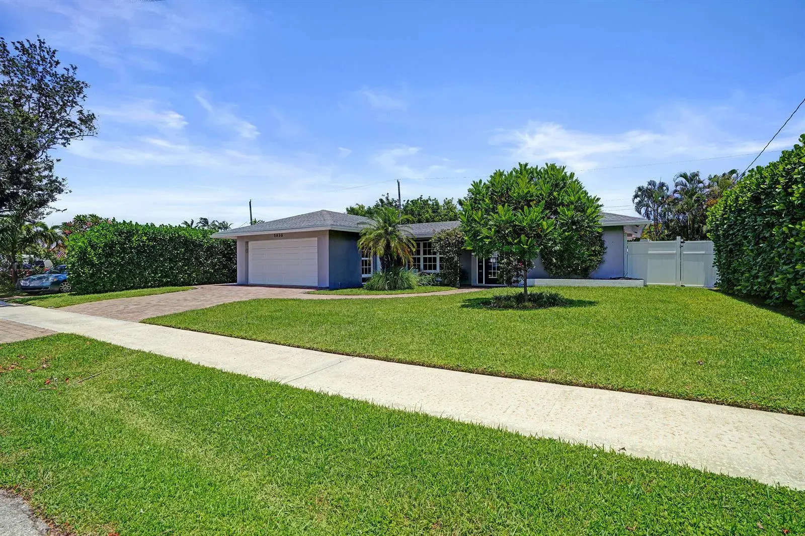 5830 NE 21st Terrace, Fort Lauderdale FL 33308