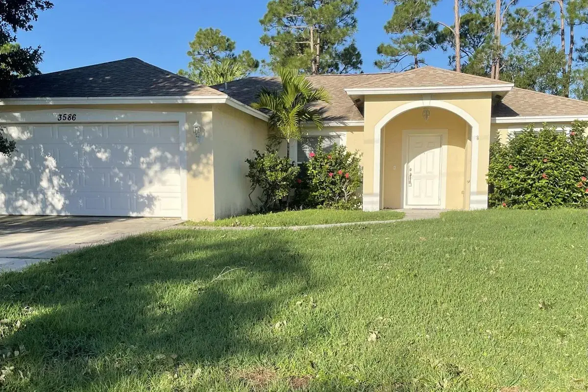 3586 SW Conibear Street, Port St. Lucie FL 34953