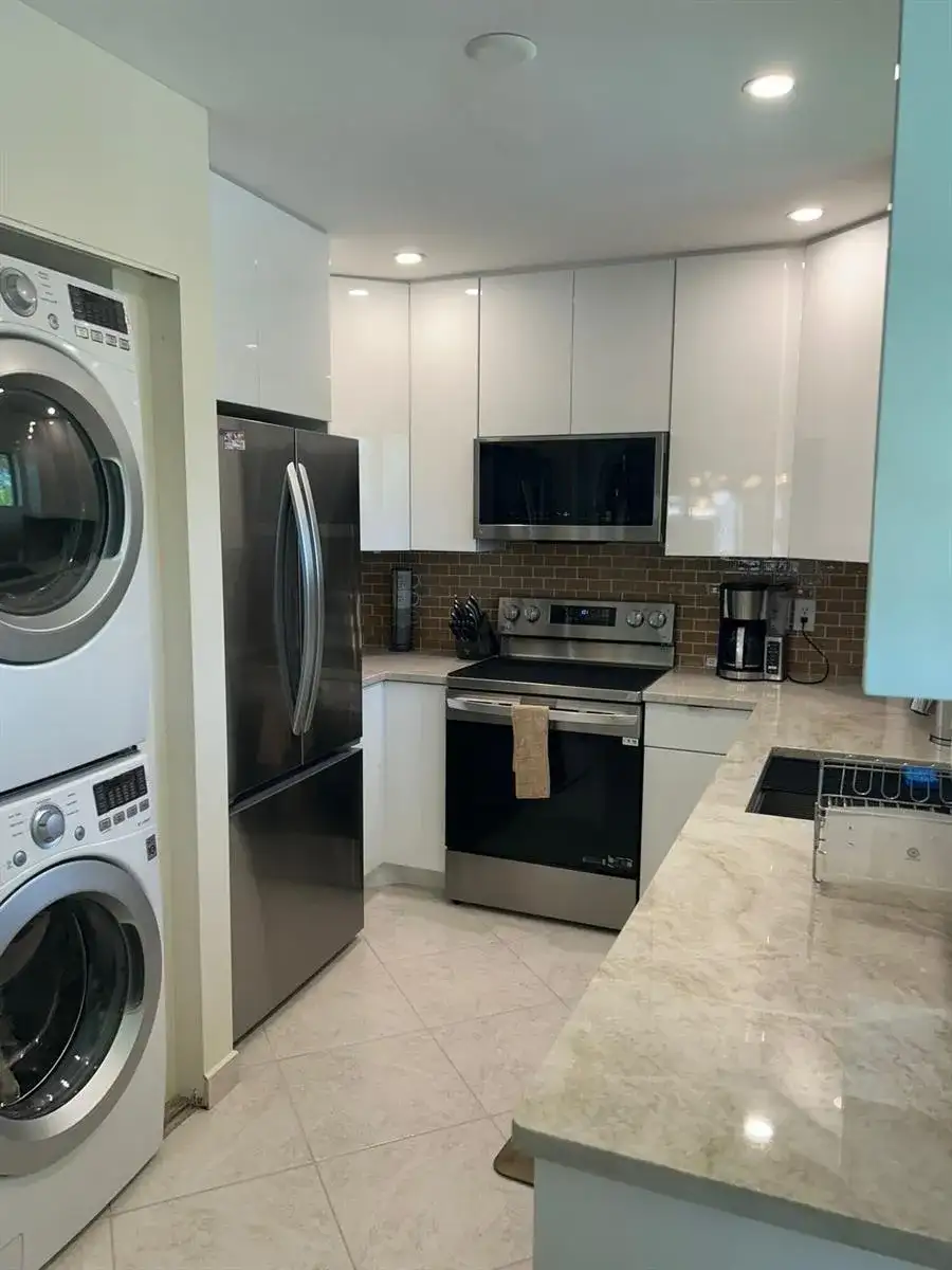 159 NW 70th Street # 402, Boca Raton FL 33487 photo 2