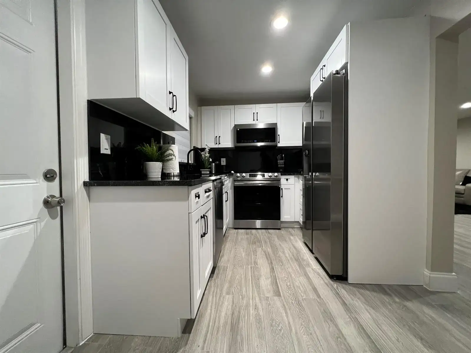 601 NW 2nd Street, Delray Beach FL 33444 photo 3