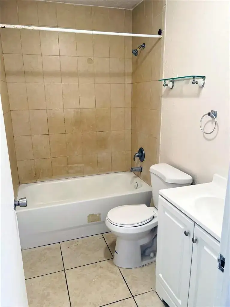 400 NW 65th Avenue # 209, Margate FL 33063 photo 3