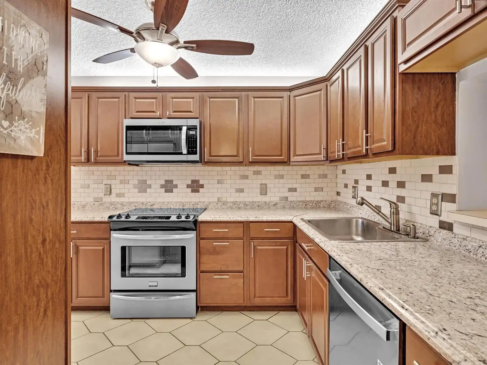 10143 Mangrove Drive # 203, Boynton Beach FL 33437 photo 4