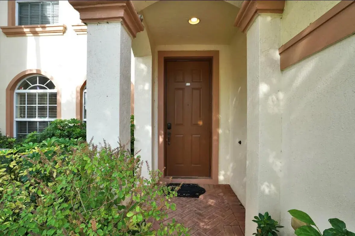 16097 Poppyseed Circle # 1905, Delray Beach FL 33484