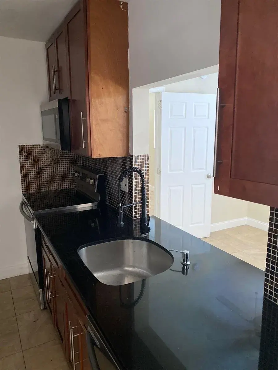 1444 Windsor Court # 1, Fort Lauderdale FL 33304