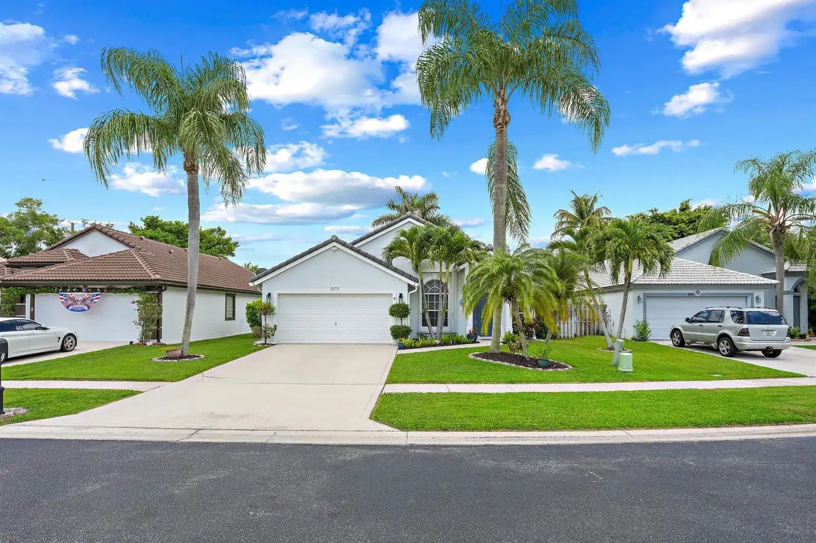 1875 Oak Berry Circle, Wellington FL 33414 photo 2
