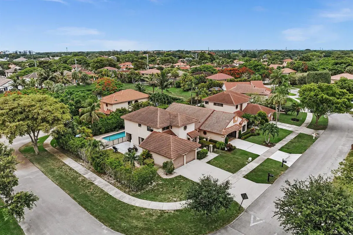 3971 NW 5th Drive, Deerfield Beach FL 33442