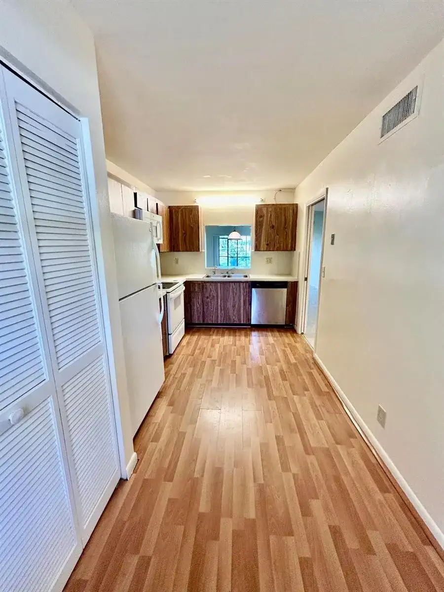2900 SW 22nd Circle # 221d, Delray Beach FL 33445 photo 5