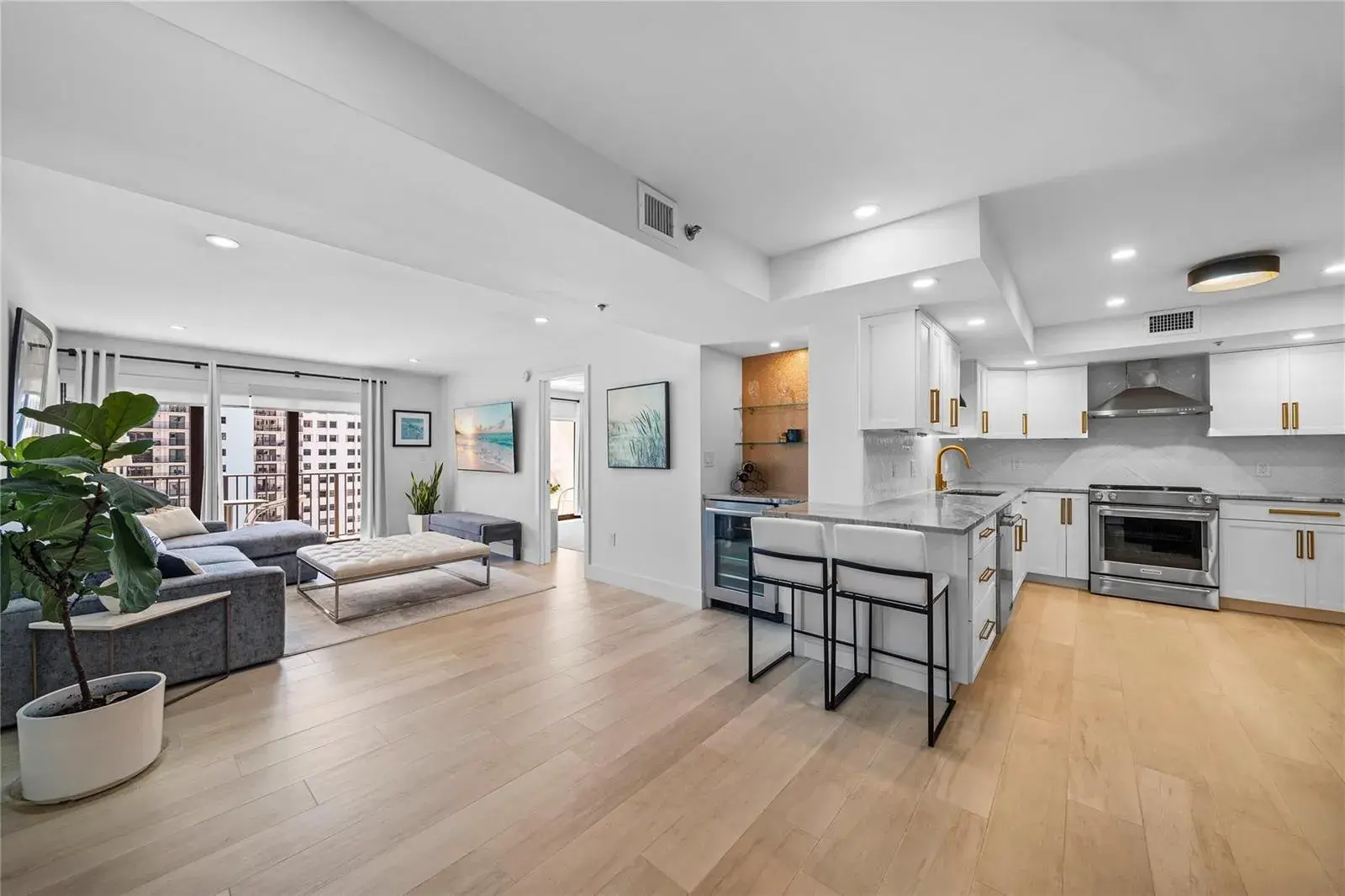 1201 S Ocean Drive # 1607n, Hollywood FL 33019