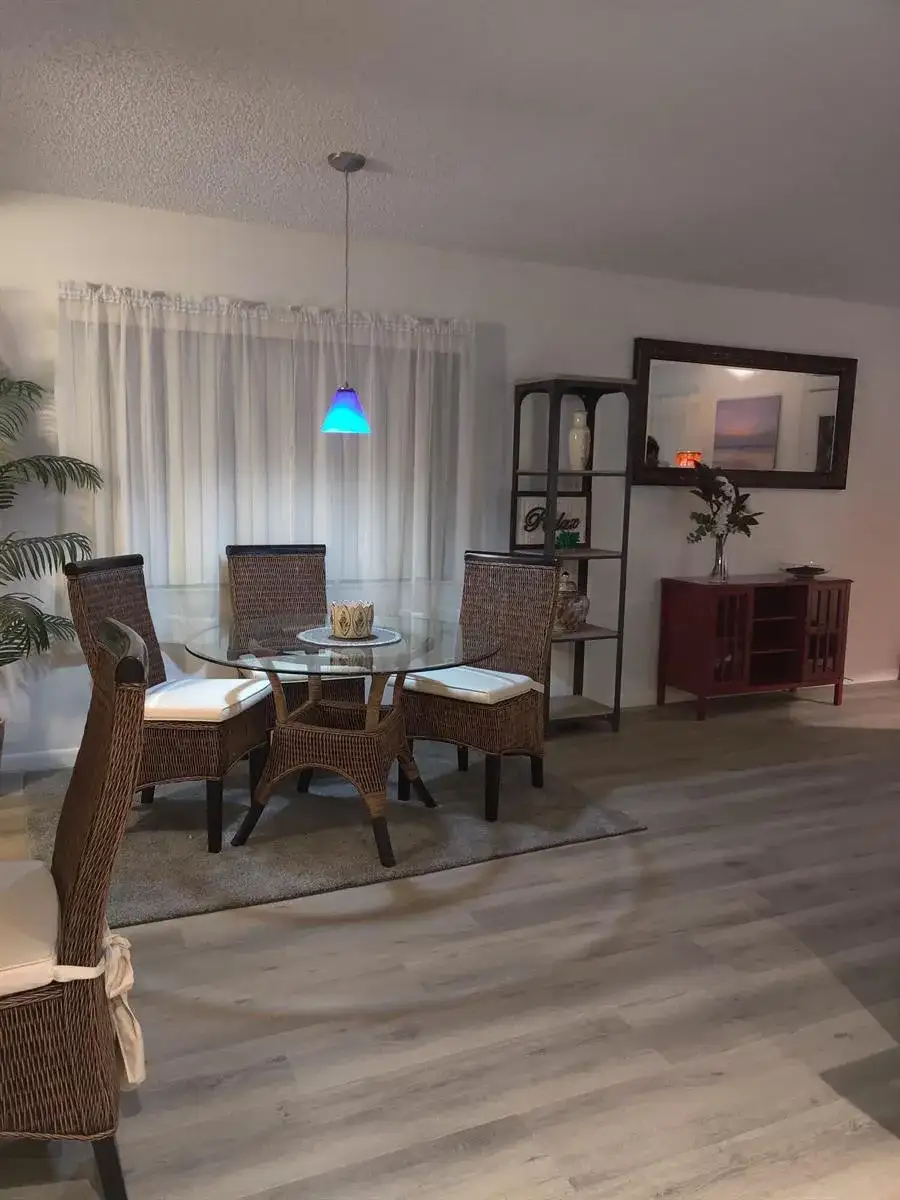 369 Burgundy H # 369, Delray Beach FL 33484 photo 5