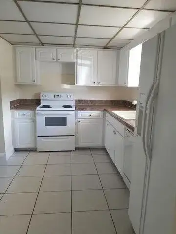 720 N Dixie Highway # 202, Lantana FL 33462 photo 2