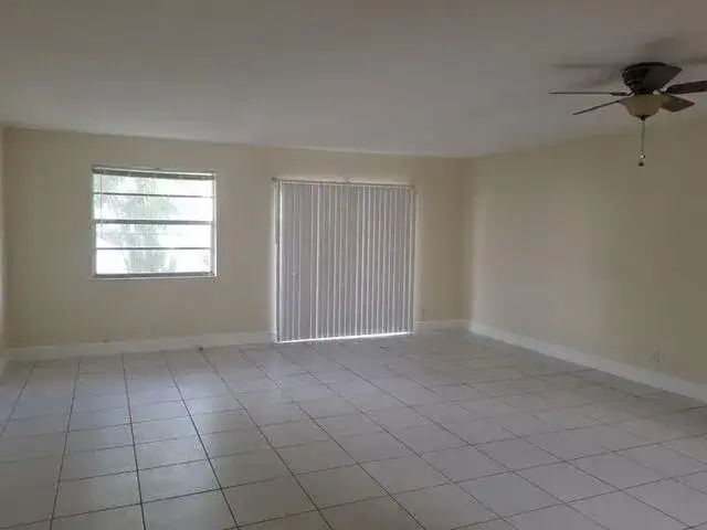 720 N Dixie Highway # 202, Lantana FL 33462 photo 3