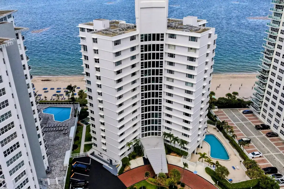 3600 Galt Ocean Drive # 4c, Fort Lauderdale FL 33308